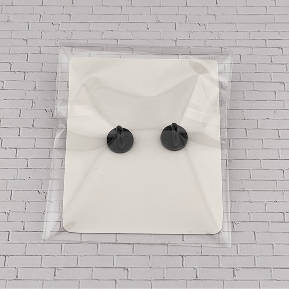 Regular Show Enamel Pin Mordecai And Rigby Playing Guitar - Picture 4 of 5